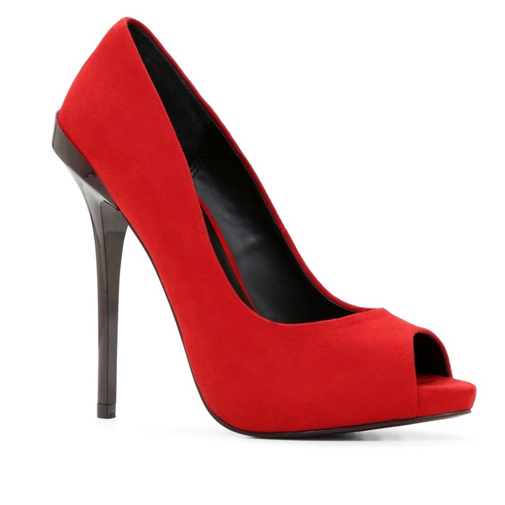 ALDO Red Tarolli  Peep Toe Heels 👠.
Red suede material
Only worn once.